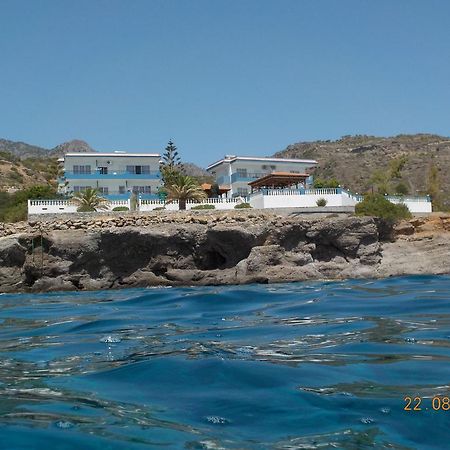 Cypriana Apartments Makrýgialos Exteriör bild